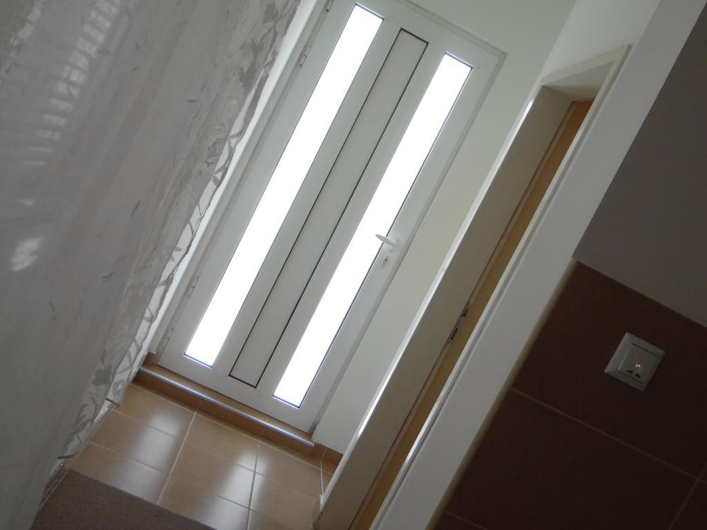 Apartment Angie Belgrad Zimmer foto